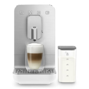 Кофемашина эспрессо Smeg BCC13WHMEU